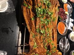-山地居烤全羊·柴火鸡(大坪-半山公馆店)