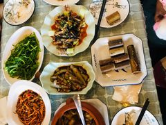 -小厨子私房菜·云南美食店