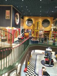 -MELAND CLUB•花园城堡主题亲子乐园•派对•餐厅(广州乐峰广场旗舰店)