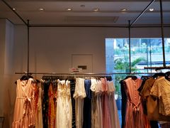 -URBAN REVIVO(欢乐海岸购物中心店)