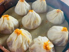 蟹粉小笼包-忆秦园小笼包(惠山古镇总店)