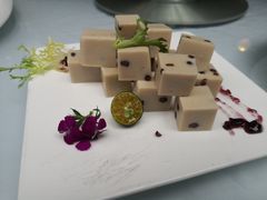 -渝半城经典川粤菜(重庆天地店)
