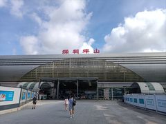 -深圳坪山站