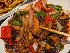 -百味地锅鸡(二店·财校分店)