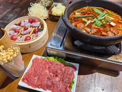 -黔有有贵州酸汤夺夺粉火锅(五味十字店)