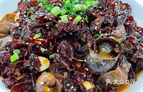 Spicy Stir-fried River Snails