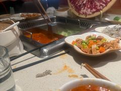 -海底捞火锅鲜切牛肉主题店(长寿路店)