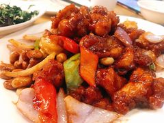 椒香虾仁爆鸡球-陈傻子餐厅(世纪都会店)