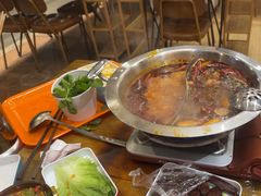 -黔哆哆地摊酸汤火锅(清湖店)