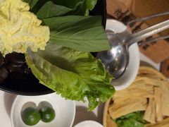 -三个椰子·现砍椰子鸡(金源CBD店)