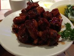 镇江排骨-翡翠拉面小笼包(岭南新天地店)