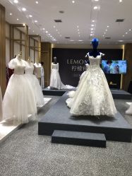 点击看大图 -红番婚纱礼服