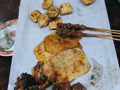 -云南建水鸡脚王烧烤(商贸路店)