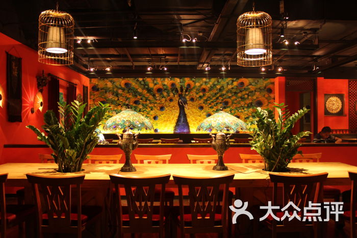 火烧云傣家菜馆(京广桥店)-环境的相册-北京美食-大众点评网