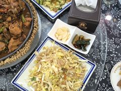 -八两八金·莱芜特色炒鸡(市南漳浦路店)