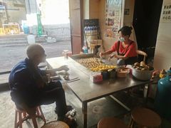 -余庆小吃(小吃一条街店)