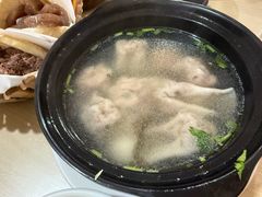 -闫家驴肉老店(华电一校店)