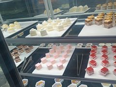 -曼格活海鲜·牛排自助(光明蓝鲸店)