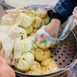沉迷酱肉包