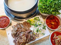 带皮狗肉-英子补身汤(海兰路店)