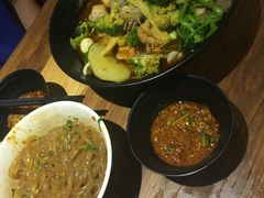 -万记麻辣烫国展总店