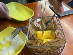 -BHC炸鸡(明洞总店)