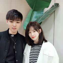 -Rise Hair上升造型