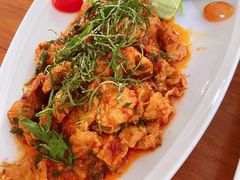 -Chom Cafe and Restaurant