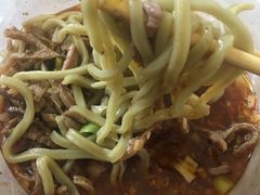 -鹍记特色牛杂面