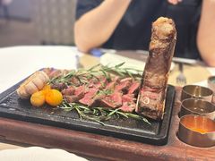 -斯普汇生蚝牛排馆(中骏世界城店)