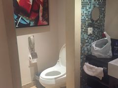 洗手间-月亮河温泉度假酒店