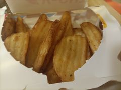 -麦当劳(龙洞店)