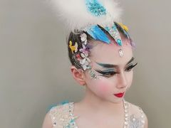 -艺采红鹰职业培训学校