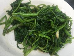 -明记烧鱼美味店