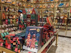 -VENCHI 闻绮(北京国贸商城店)