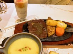 -尊品牛排(沙湾印象汇店)