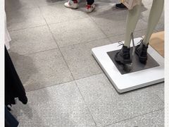 -hotwind热风(丽影广场店)