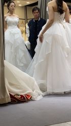 -不晚国际婚纱礼服