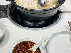 -东椰·海南椰子鸡火锅(朝阳门店)