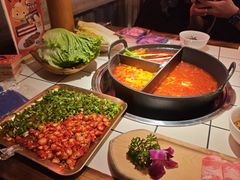 -热火朝天鲜切牛肉火锅(南强街巷店)