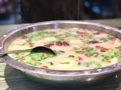牛骨髓豆腐汤套餐-鸭绿江民族饭店(总店)