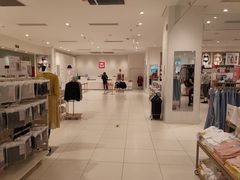 -优衣库(苏州天虹CCMall石路店)