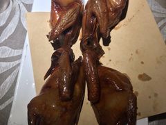 脆皮鸽子-锦绣金山人家(友谊店)