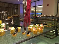 -海口绿发希尔顿酒店-田园汇自助餐·三文鱼·海鲜