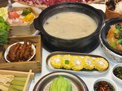 -煲王粤菜餐厅(中侨中心店)