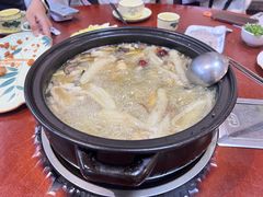 -菌之家·专业纯野生菌火锅·特色炒菌