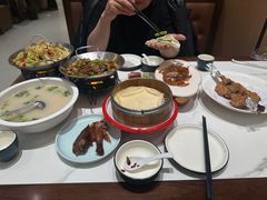 -梅利汴京烤鸭•开封豫菜地标店(东大街店)