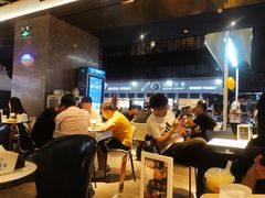 大堂-野萃山·潮汕厚果汁(十亩地店)