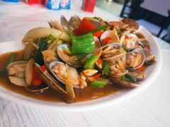 -覃记海鲜美食餐厅