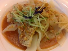 凉皮-巴扎美食·新疆菜·西域歌舞表演餐厅(新疆大厦店)